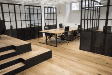 Four Open Desks at Coworking Seefeld